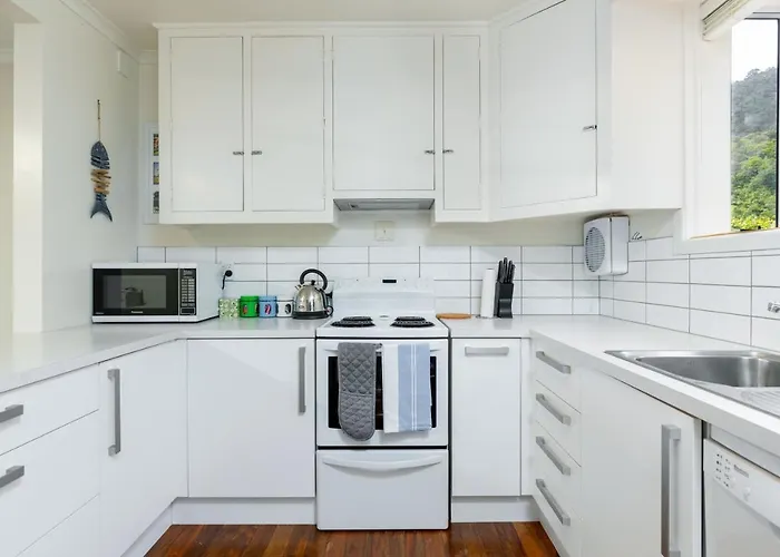 Seaview Apartment